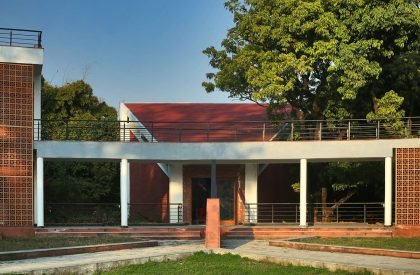 Nest Inn - A Communion of Architecture & Repose | Myspace Architects