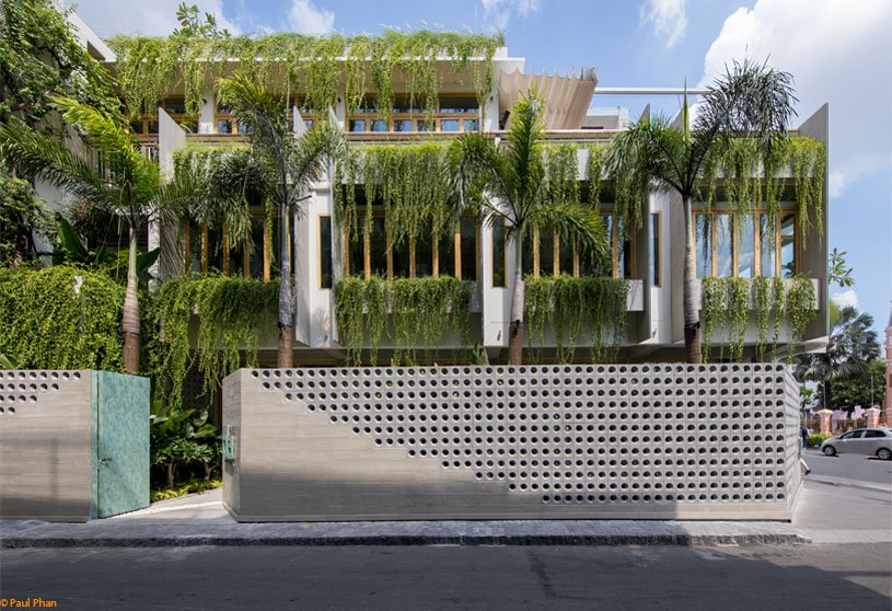 Ola Hale Restaurant & Bar | CHIO Architects + Baris Arch | DX
