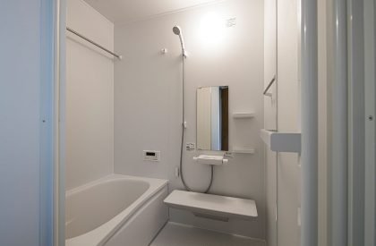 Akabane House | Roovice