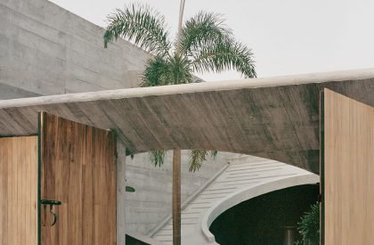 Casa VO / Casa WO | Ludwig Godefroy