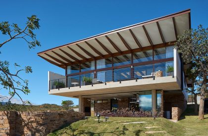 House in Serra do Cipó | Tetro Arquitetura