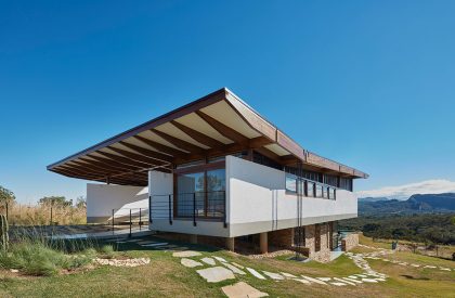 House in Serra do Cipó | Tetro Arquitetura