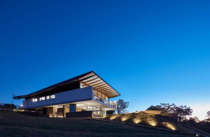 House in Serra do Cipó | Tetro Arquitetura