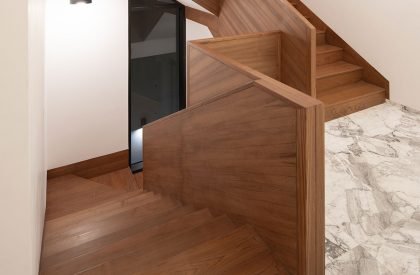 LUMO-7 | Studio Toggle