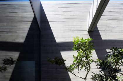 Ortho residence | APOLLO Architects & Associates Co., Ltd