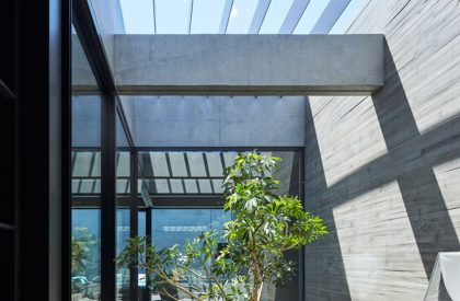 Ortho residence | APOLLO Architects & Associates Co., Ltd