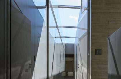 Ortho residence | APOLLO Architects & Associates Co., Ltd