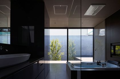 Ortho residence | APOLLO Architects & Associates Co., Ltd