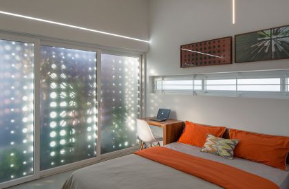 The Breathing Wall Residence | LIJO.RENY.architects