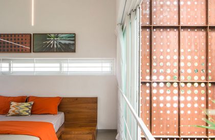 The Breathing Wall Residence | LIJO.RENY.architects