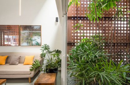 The Breathing Wall Residence | LIJO.RENY.architects