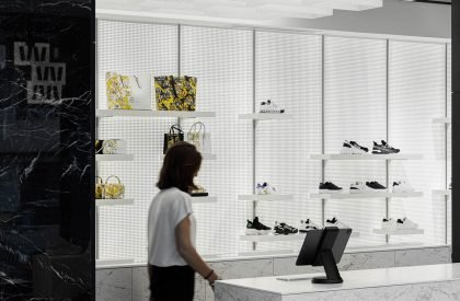 Walk With Me Store | REM’A