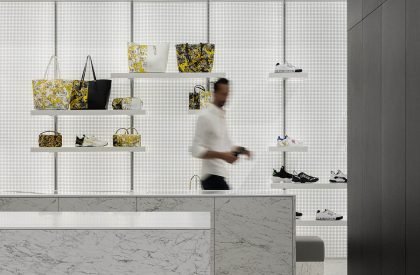 Walk With Me Store | REM’A