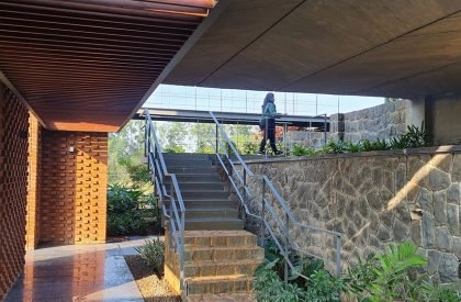 Blurring the Boundaries : Weekend Home at Maale | Studio Roots