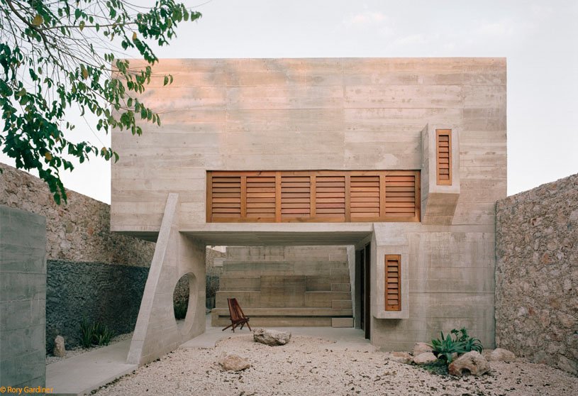 Casa Mérida | Ludwig Godefroy