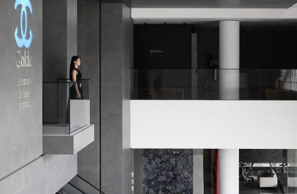 Golde Ceramic Tiles Headquarter | Topway Space Design