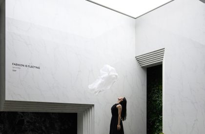 Golde Ceramic Tiles Headquarter | Topway Space Design