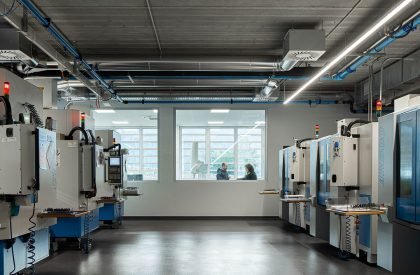 Oropol Industrial Unit | Em Paralelo