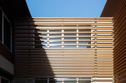 Oropol Industrial Unit | Em Paralelo