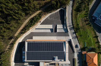 Oropol Industrial Unit | Em Paralelo