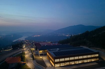 Oropol Industrial Unit | Em Paralelo