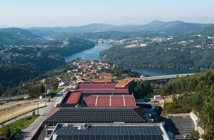 Oropol Industrial Unit | Em Paralelo