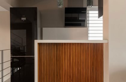 Big-Little House | Kamat & Rozario Architecture