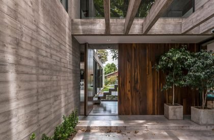 Aranzazu House | Besonias Almeida arquitectos