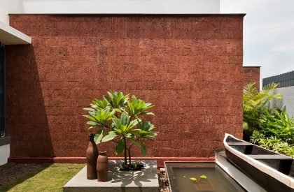 House with Hidden Gardens | Hrishikesh More Architects