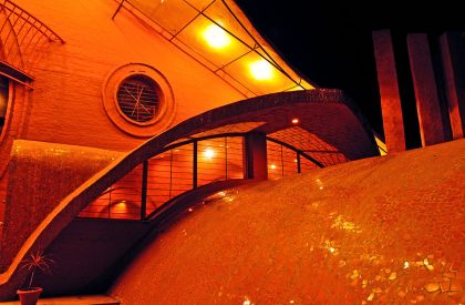 Moon Light | Architect Mahesh Naik