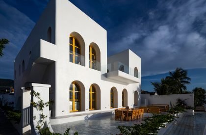 Santo by the sea Villa | Pham Huu Son Architects