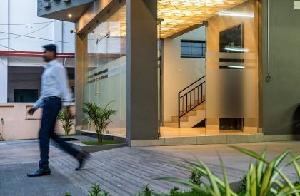 The Grey Wave | Architecture_Interspace