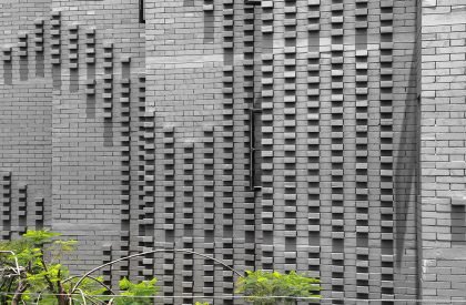 The Grey Wave | Architecture_Interspace