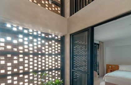 The Veil House | Paperfarm Inc