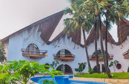 Wild Echo | Architect Mahesh Naik