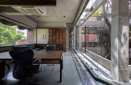 Charuta Factory Office | Roofliners_Studio of Architecture