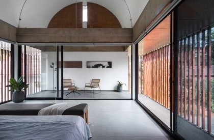 The Stoic Wall Residence | LIJO.RENY.architects