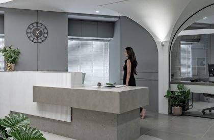 The White Curve Vault | Mayin Architecture Studio