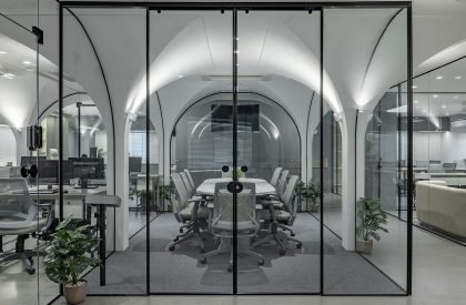 The White Curve Vault | Mayin Architecture Studio