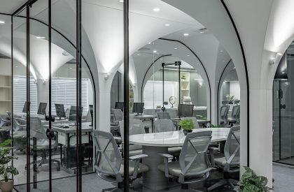 The White Curve Vault | Mayin Architecture Studio