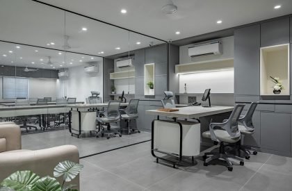 The White Curve Vault | Mayin Architecture Studio