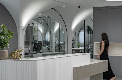 The White Curve Vault | Mayin Architecture Studio