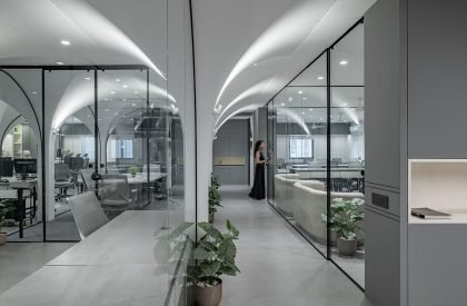 The White Curve Vault | Mayin Architecture Studio