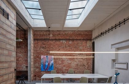 Foyer | Mar.s Architects