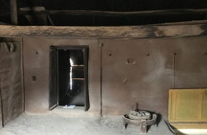 Apdu Gaam nu Ghar | Doro