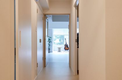 Hayama Apartment | Roovice