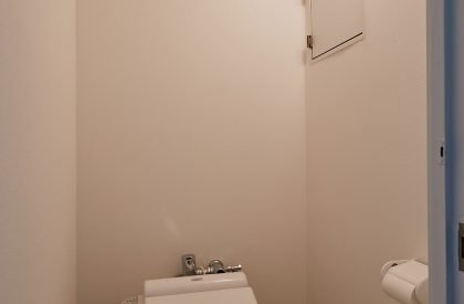 Hayama Apartment | Roovice