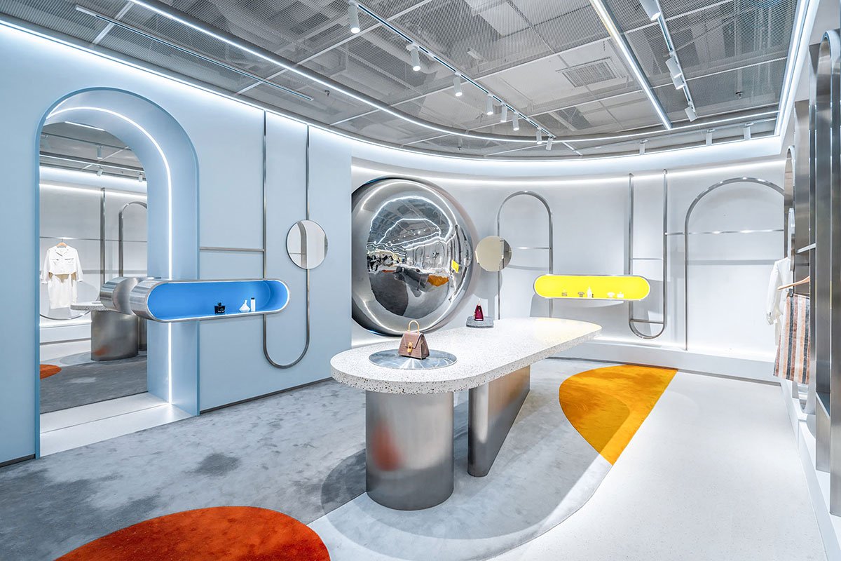 ON/OFF Fashion Store | SLT Design