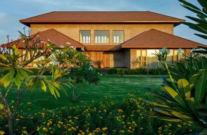 The House With Two Courts | Studio Mahajani + Mahajani