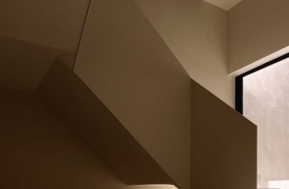 The elegance from the hollow valley | NX DESIGN